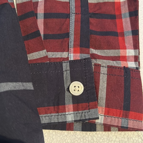 Gymboree button down - Picture 3 of 3
